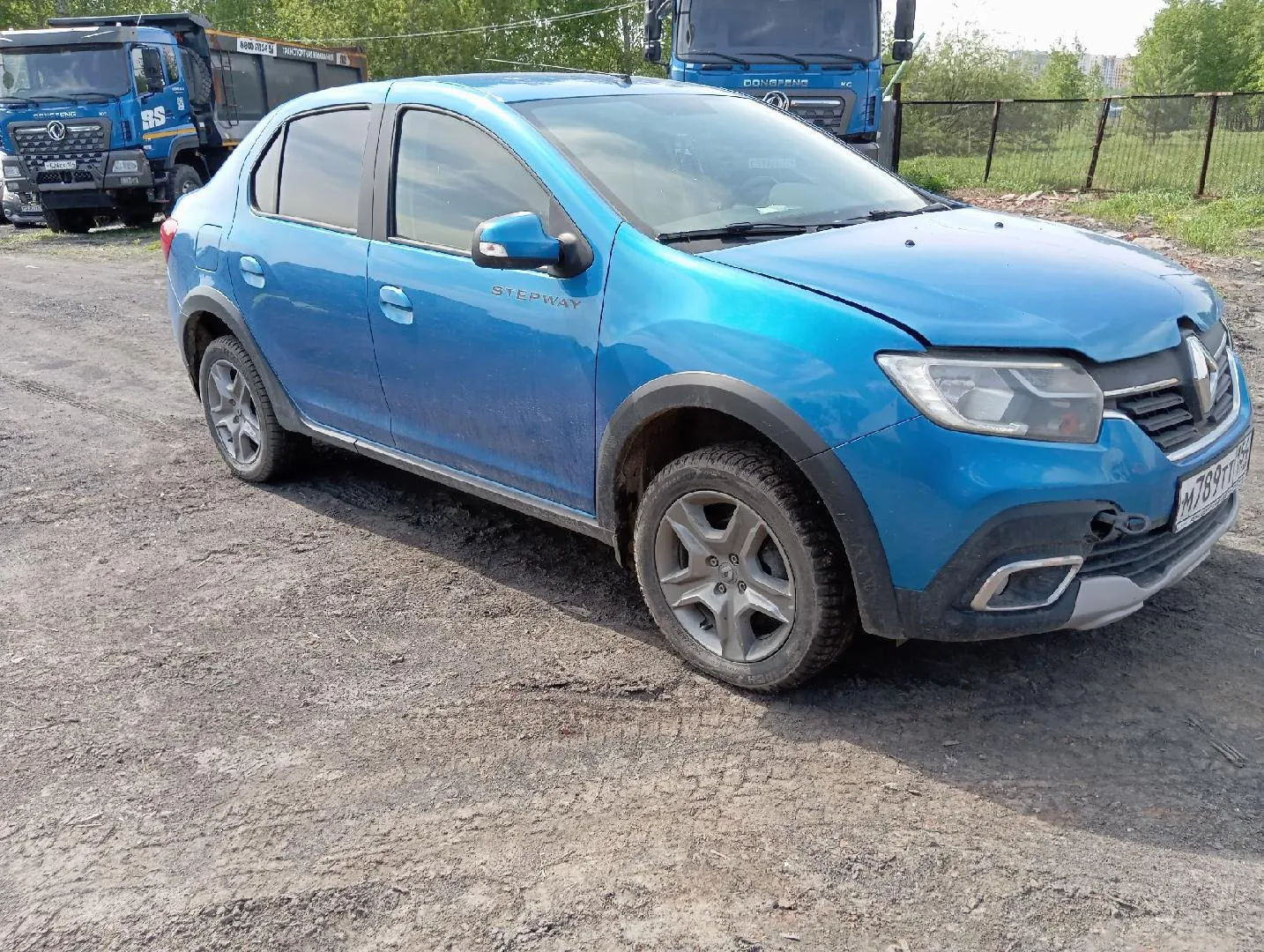 Renault Logan Stepway Лайф 1.6 113 л.с. Вариатор, фото 2