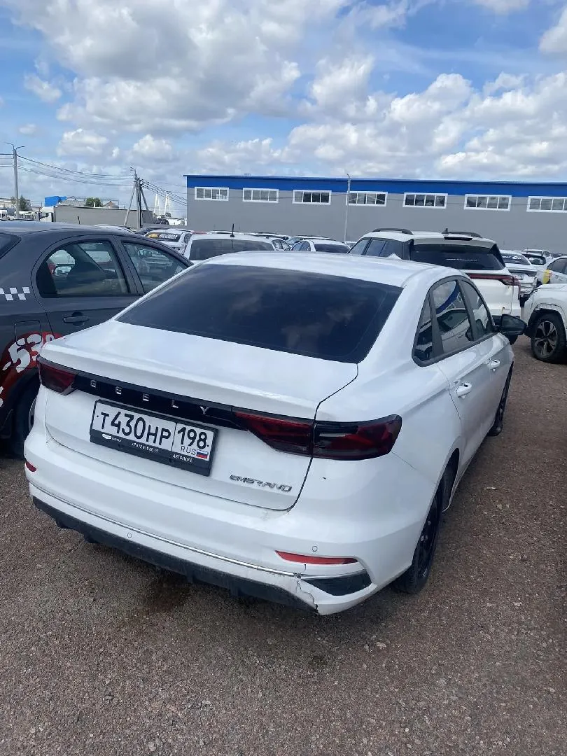 Geely Emgrand Комфорт 1.5 АТ, фото 3