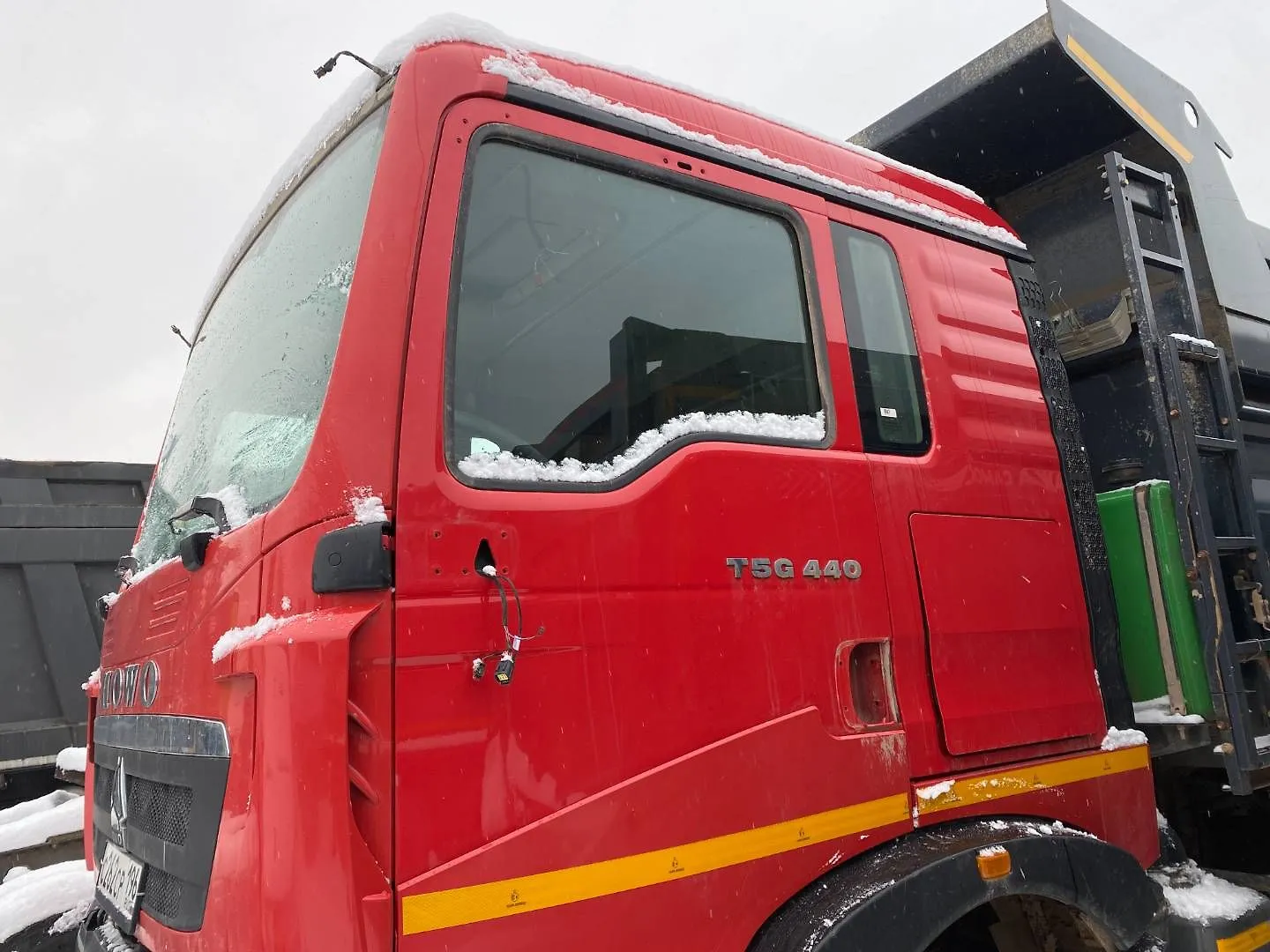 HOWO T5G 8x4 Самосвал, фото 2