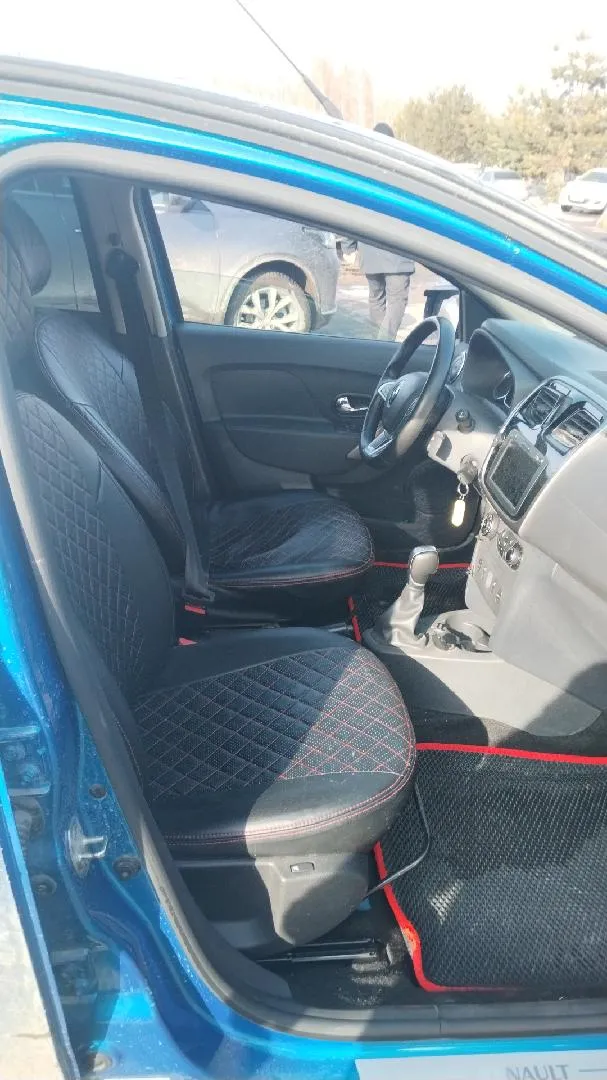 Renault Logan Stepway Лайф 1.6 113 л.с. Вариатор, фото 5