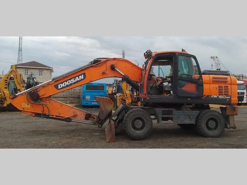 Doosan одноковшовый колесный, фото 2