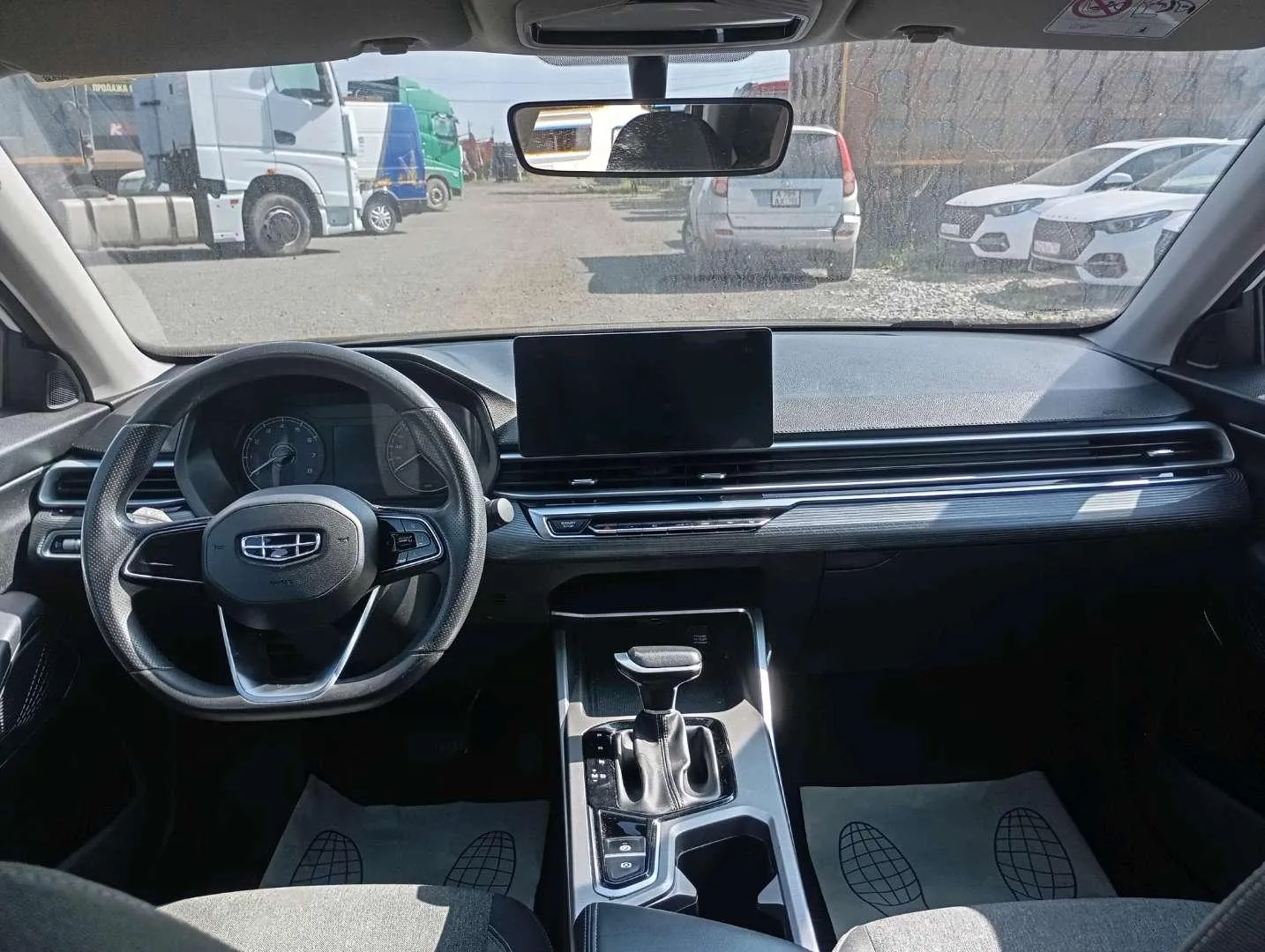 Geely Emgrand, фото 5