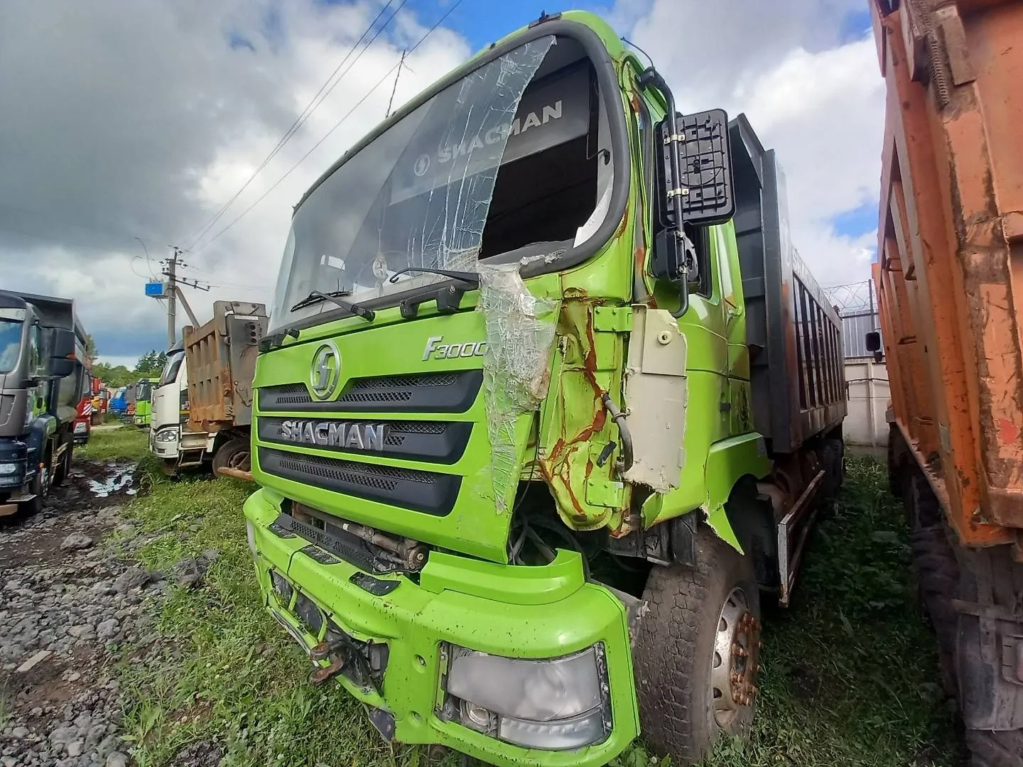 Shacman SX* 6x4 Самосвал, фото 3