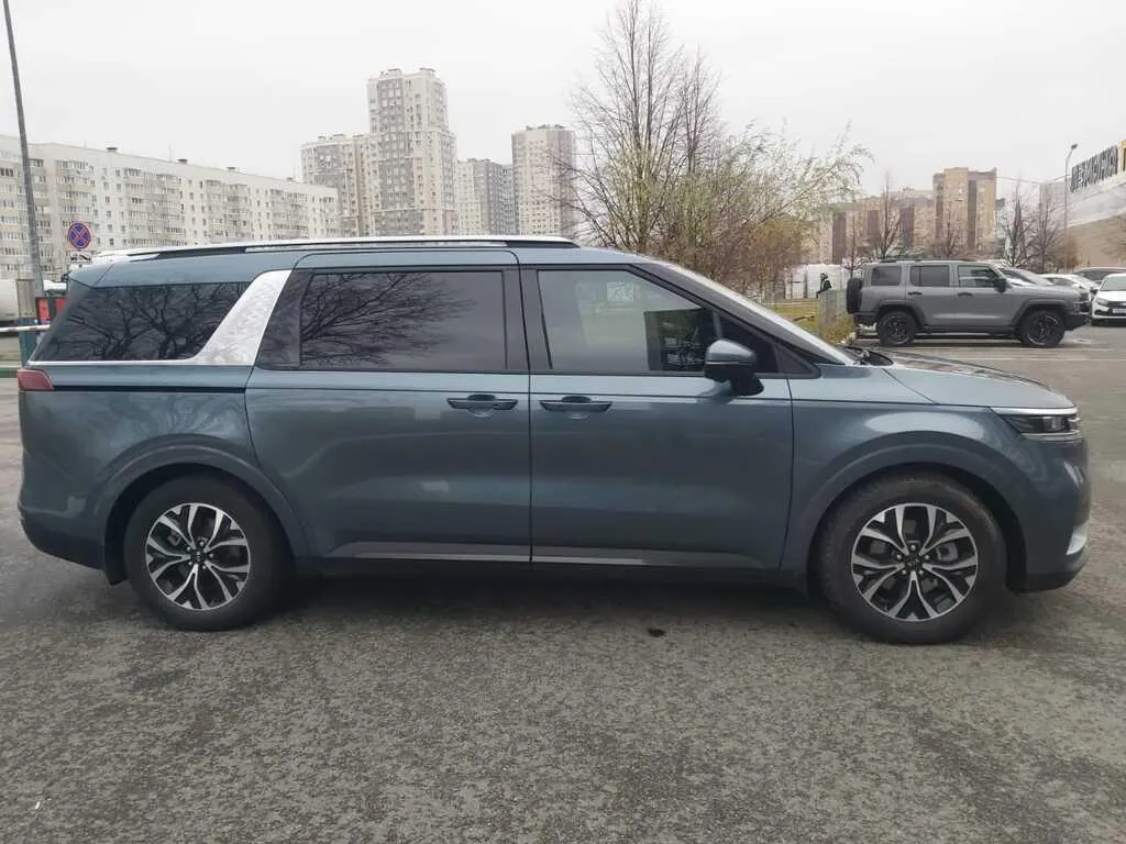 Kia CARNIVAL, фото 3