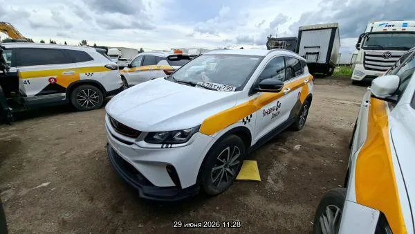 Geely Coolray Комфорт 1.5Т АТ, фото 2