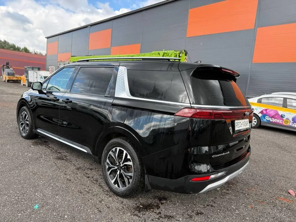 Kia CARNIVAL, фото 3