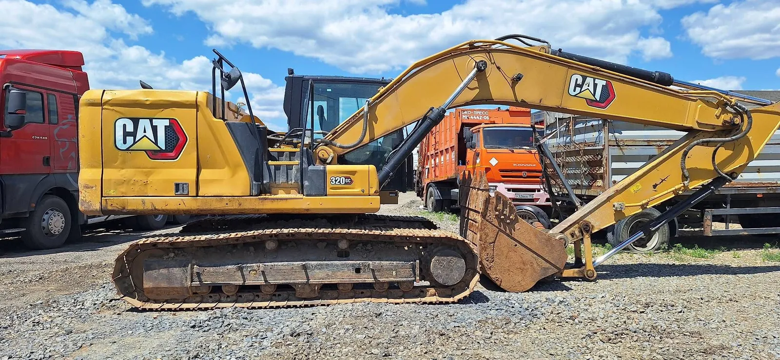 Caterpillar 320 Экскаватор, фото 3