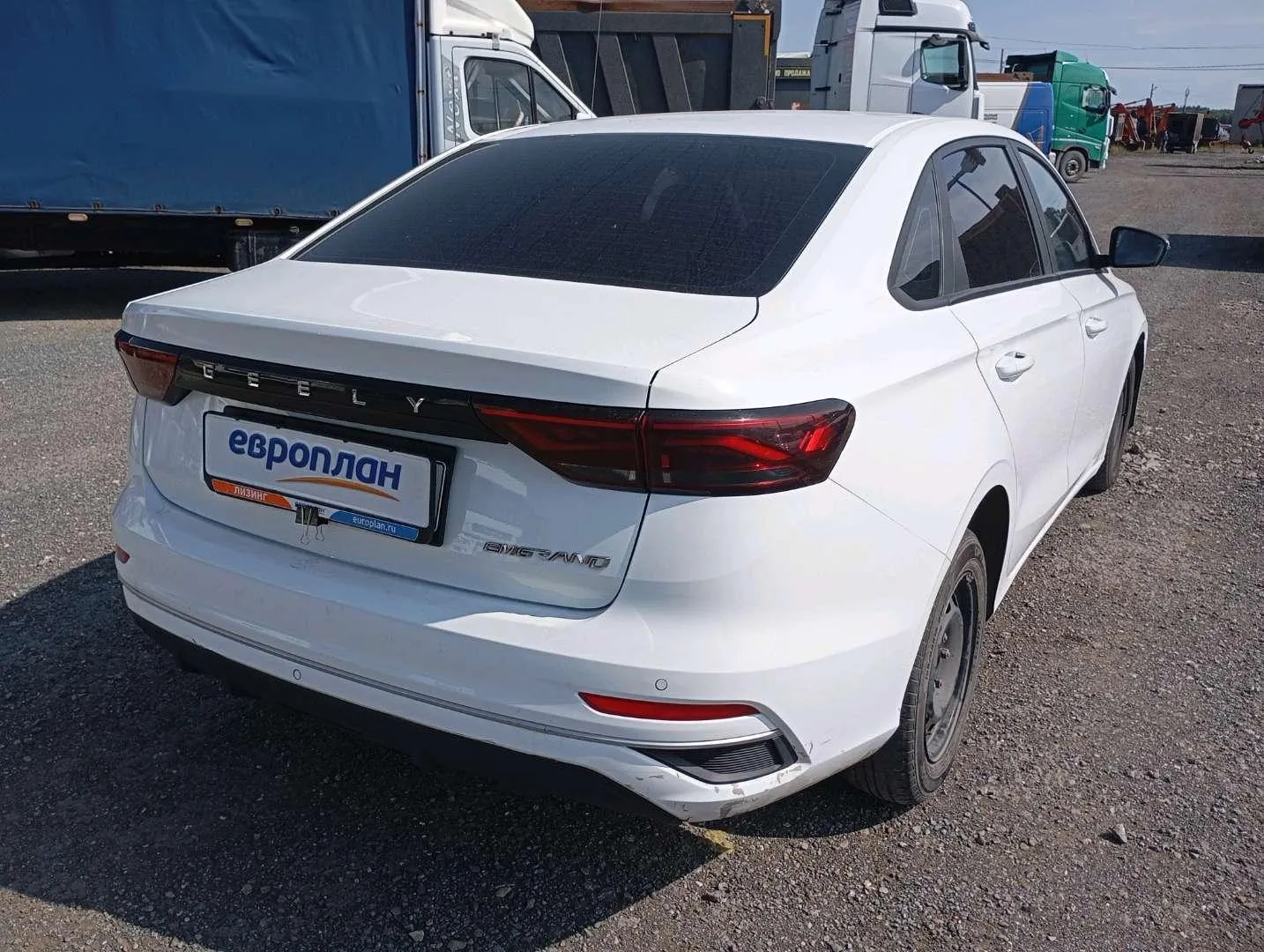 Geely Emgrand, фото 3