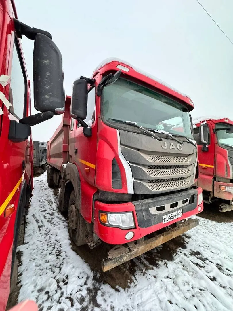 JAC N410 8x4 Самосвал, фото 2