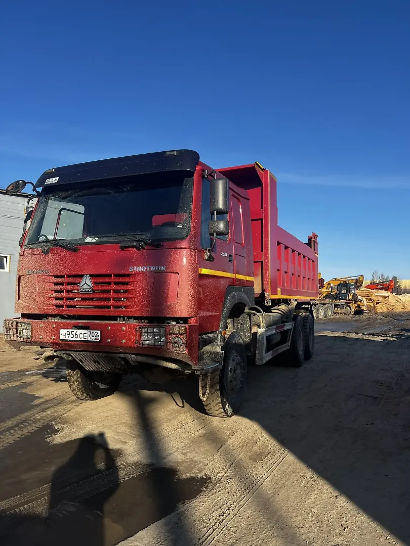 HOWO ZZ* 6x6 Самосвал, фото 3
