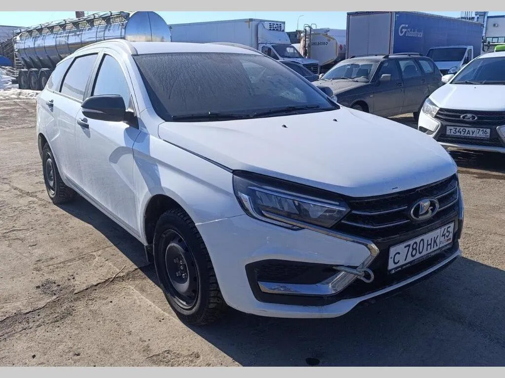 LADA VESTA, фото 2