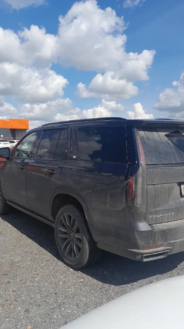 CADILLAC Escalade 6.2 В8 Спорт Платинум, фото 3