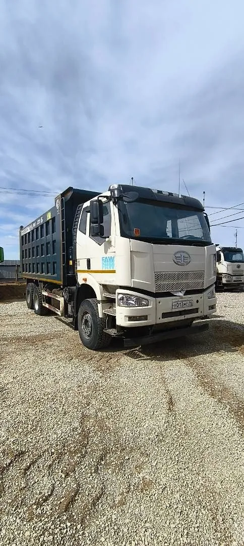 FAW J6 6x4 Самосвал, фото 2