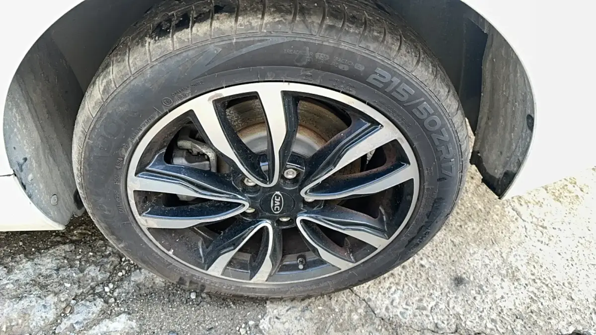 JAC J7, фото 5