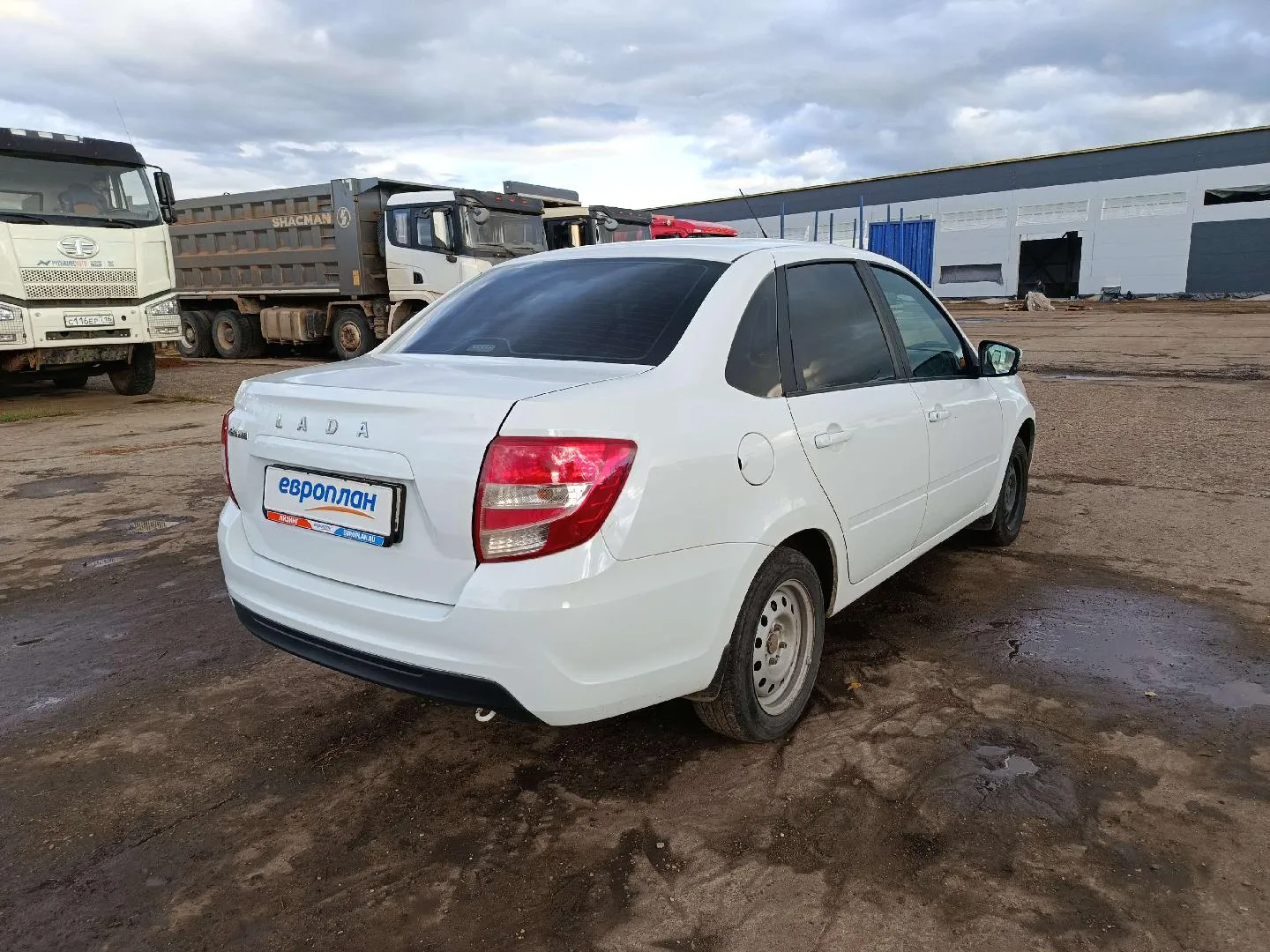 LADA Granta седан Классик 24 Кондиционер 1.6 90 л.с. МТ, фото 3