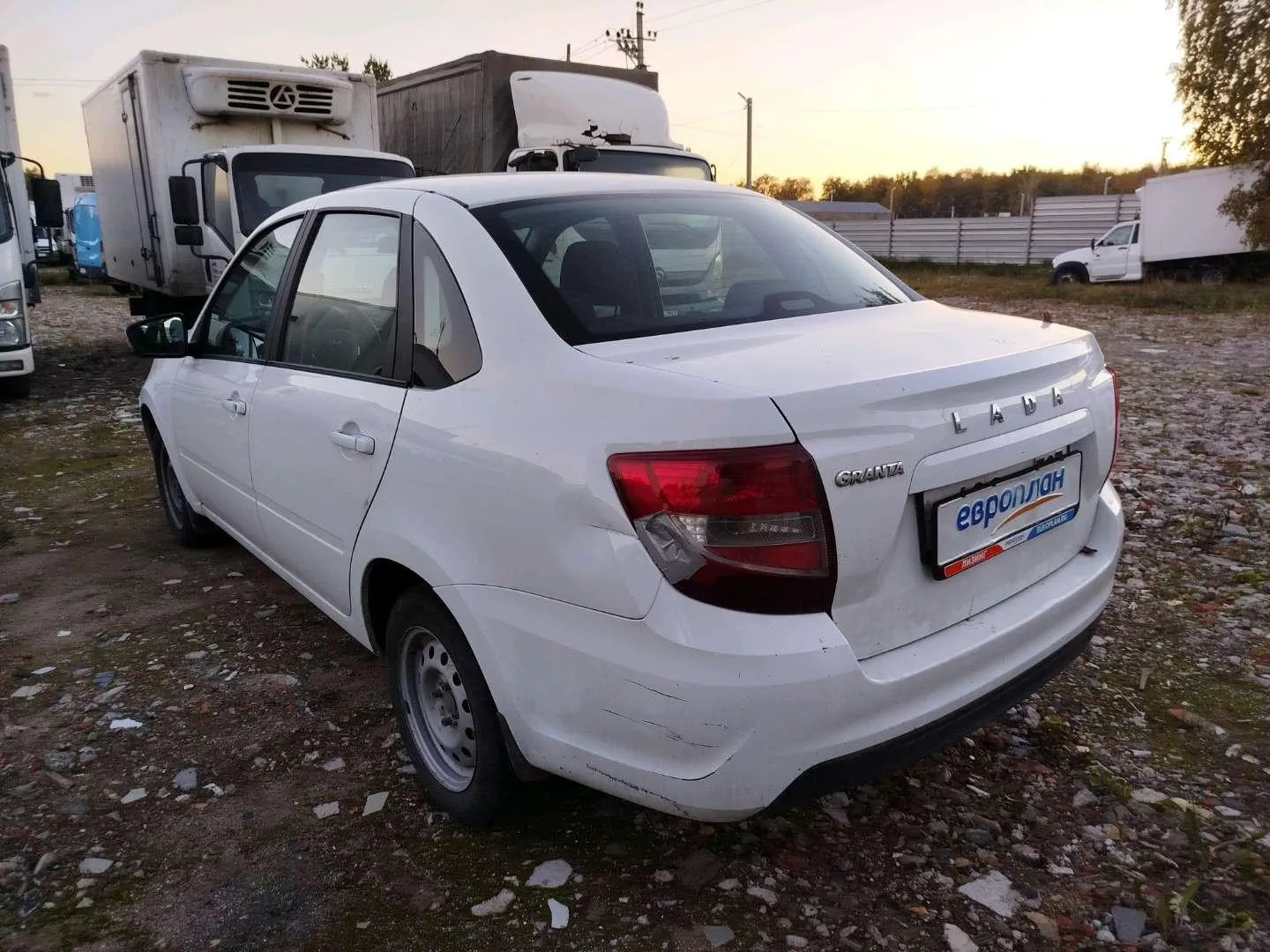 LADA Granta седан Классик 24 Кондиционер 1.6 90 л.с. МТ, фото 4