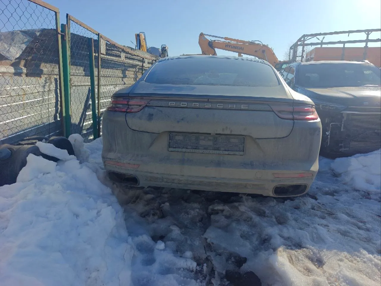 Porsche Panamera 4S, фото 4