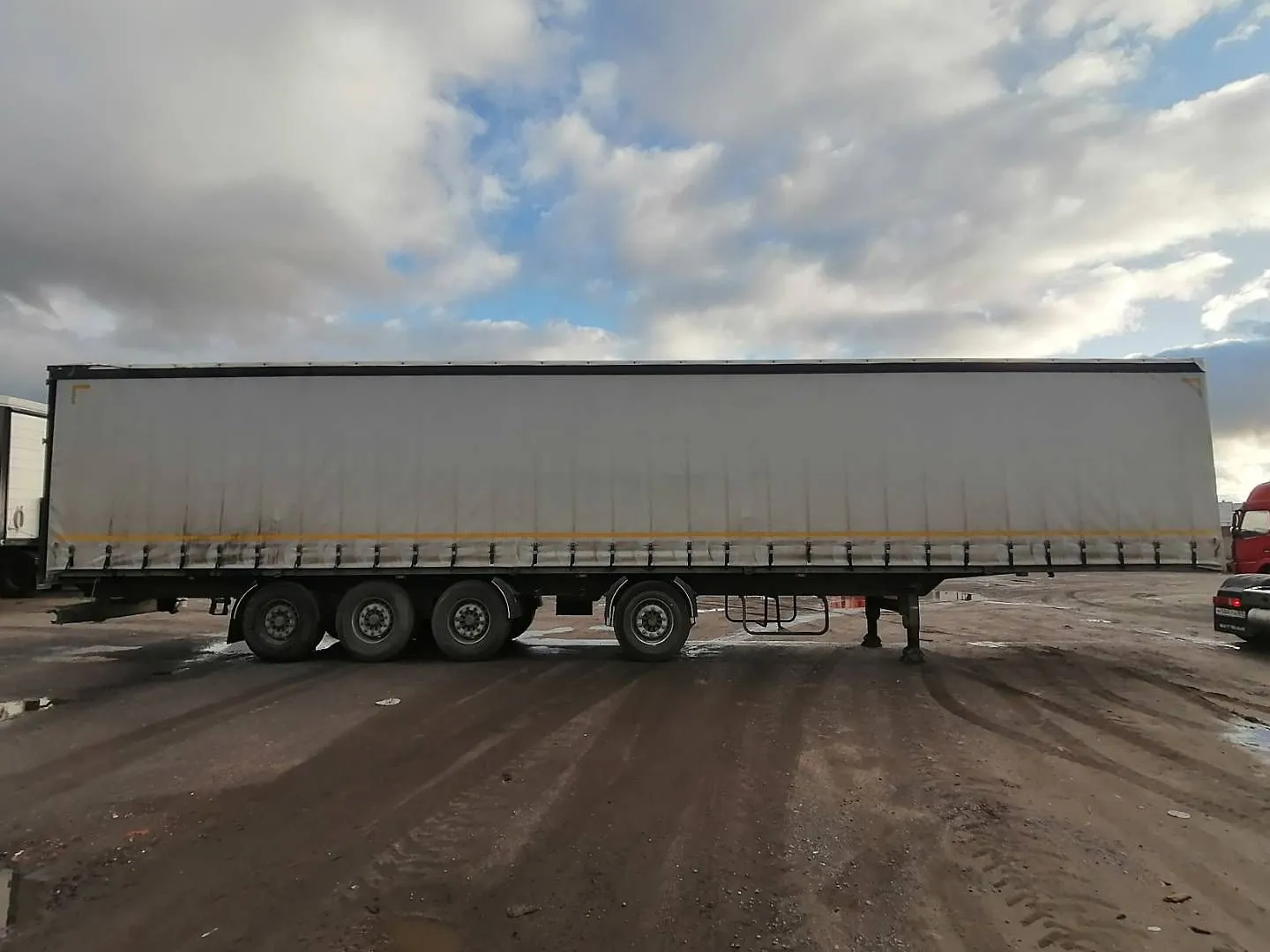 ВОМЗ PF-41* Полуприцеп шторный, фото 4