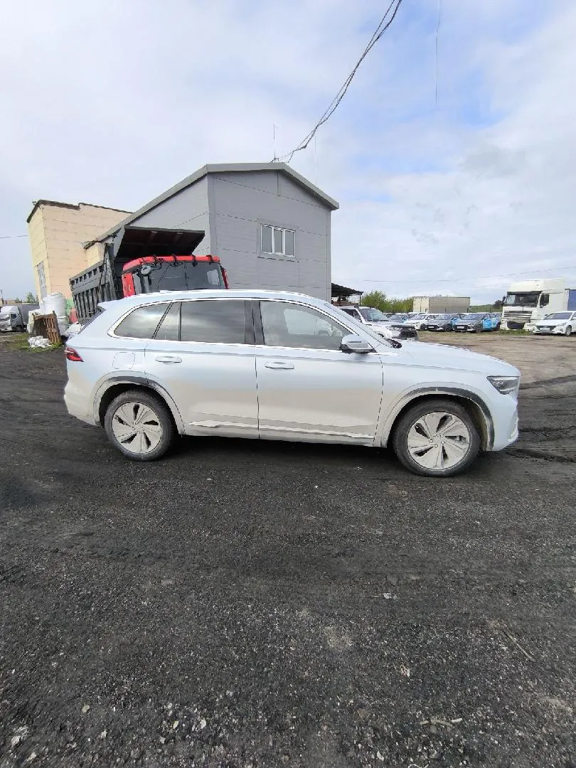 Geely Monjaro Hi-P (Xingyue L Hi-P) Флагшип, фото 4