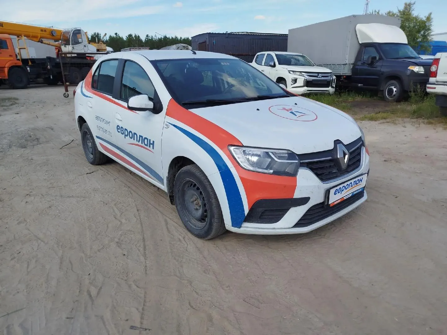 Renault Logan Лайф 1.6 102 л.с. АТ, фото 2