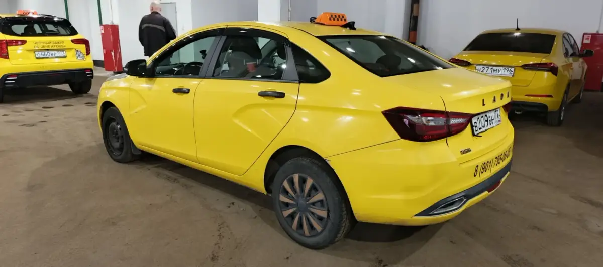LADA Vesta, фото 4