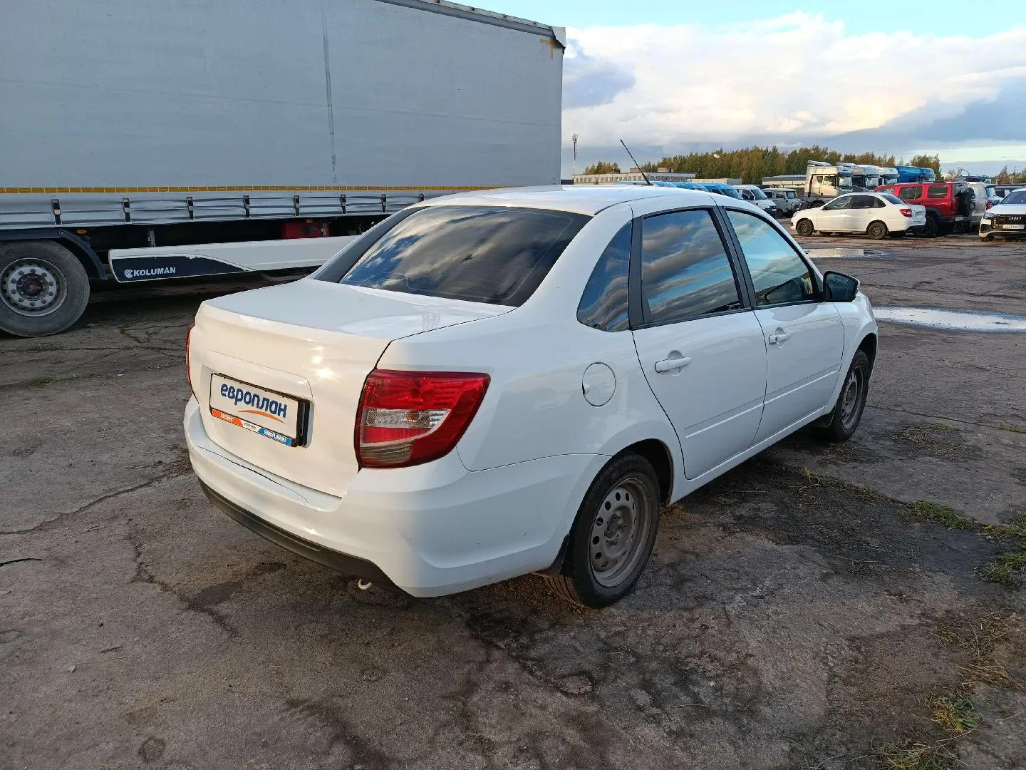LADA Granta седан Классик 24 Кондиционер 1.6 90 л.с. МТ, фото 3