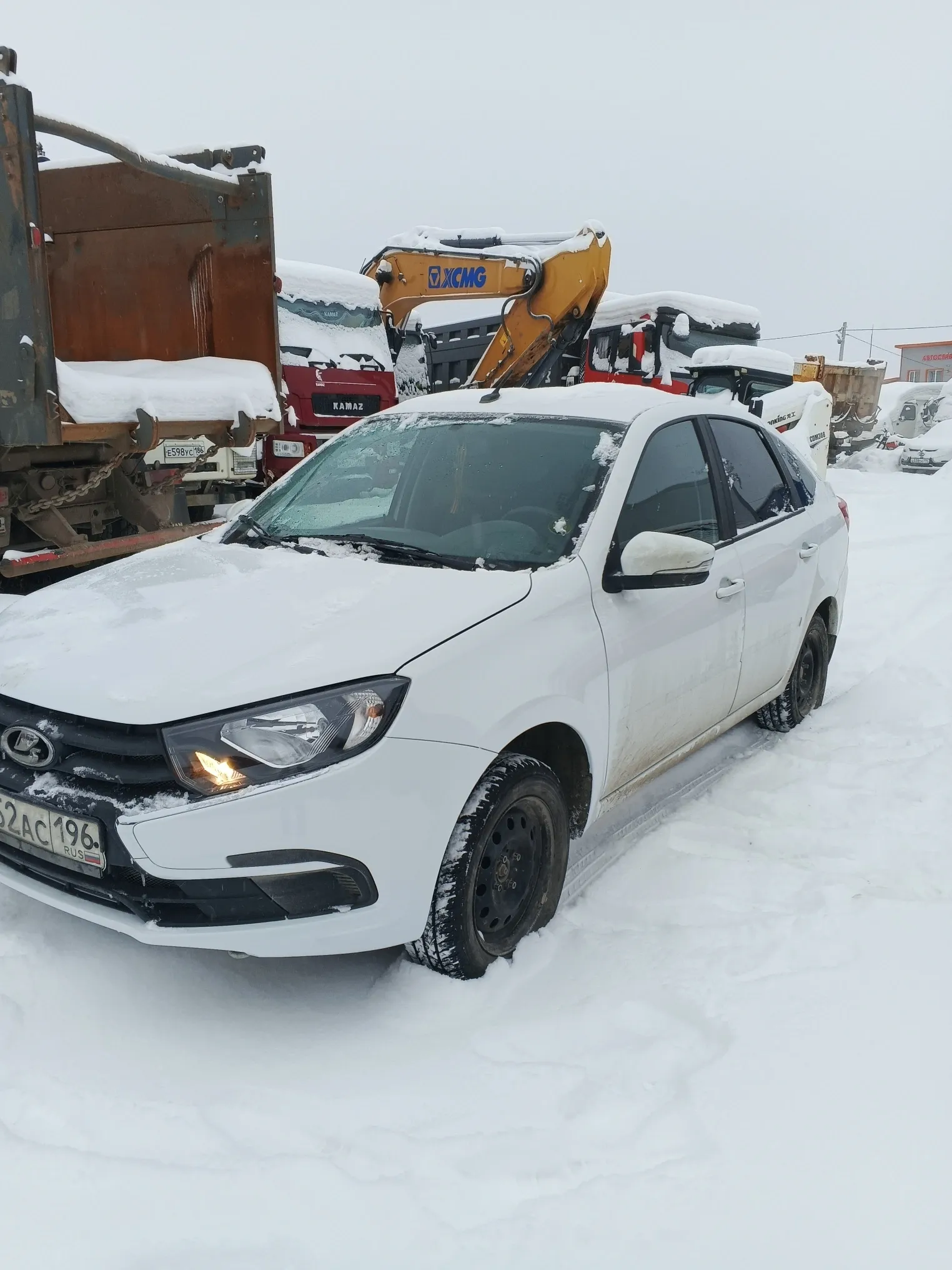 LADA Granta Лифтбек, фото 3
