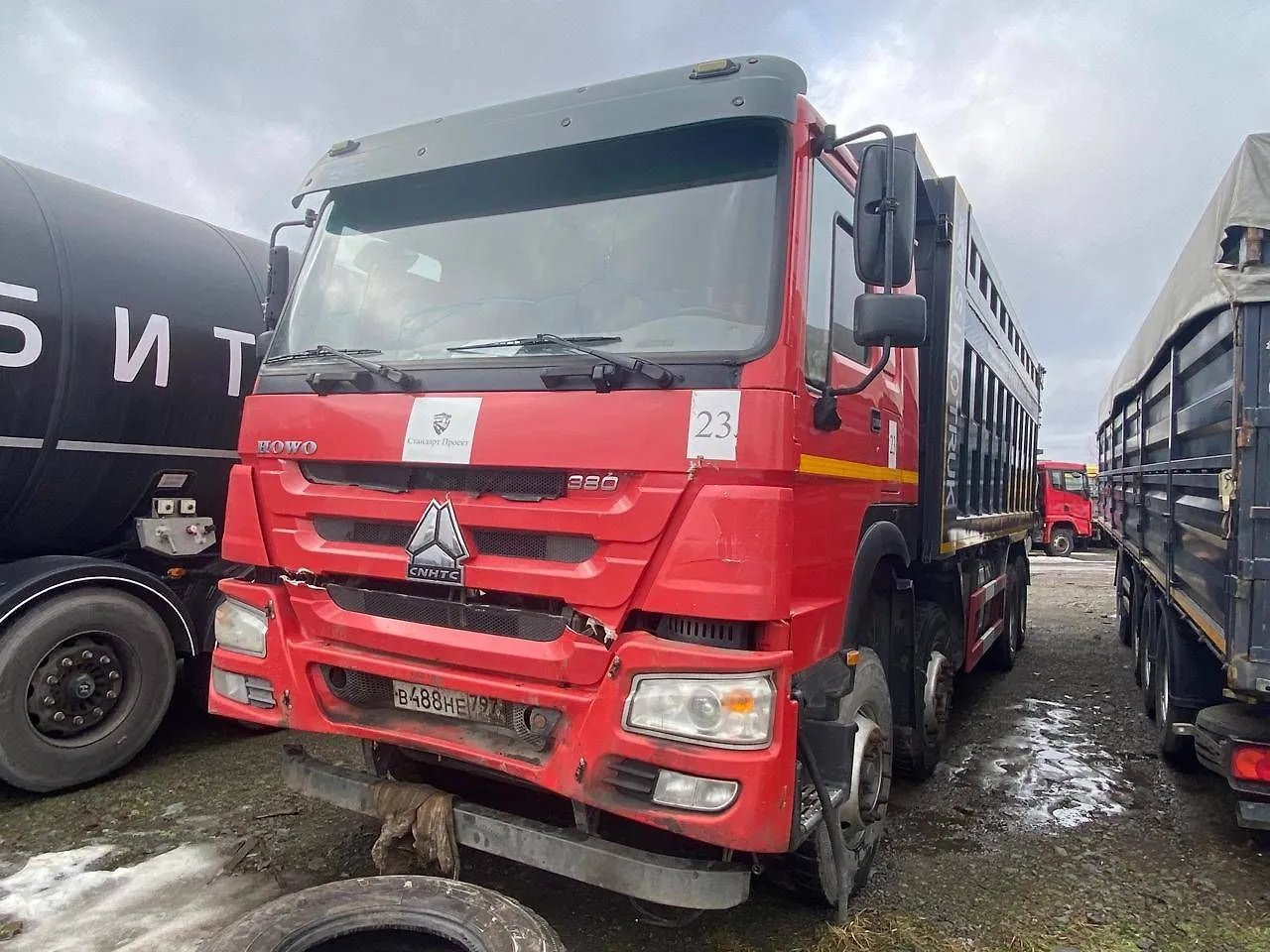HOWO ZZ* 8x4 Самосвал, фото 3