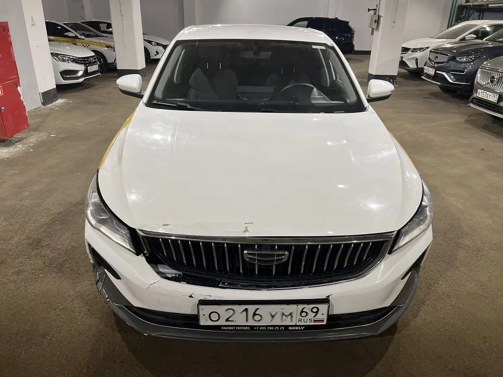 Geely Emgrand, фото 2