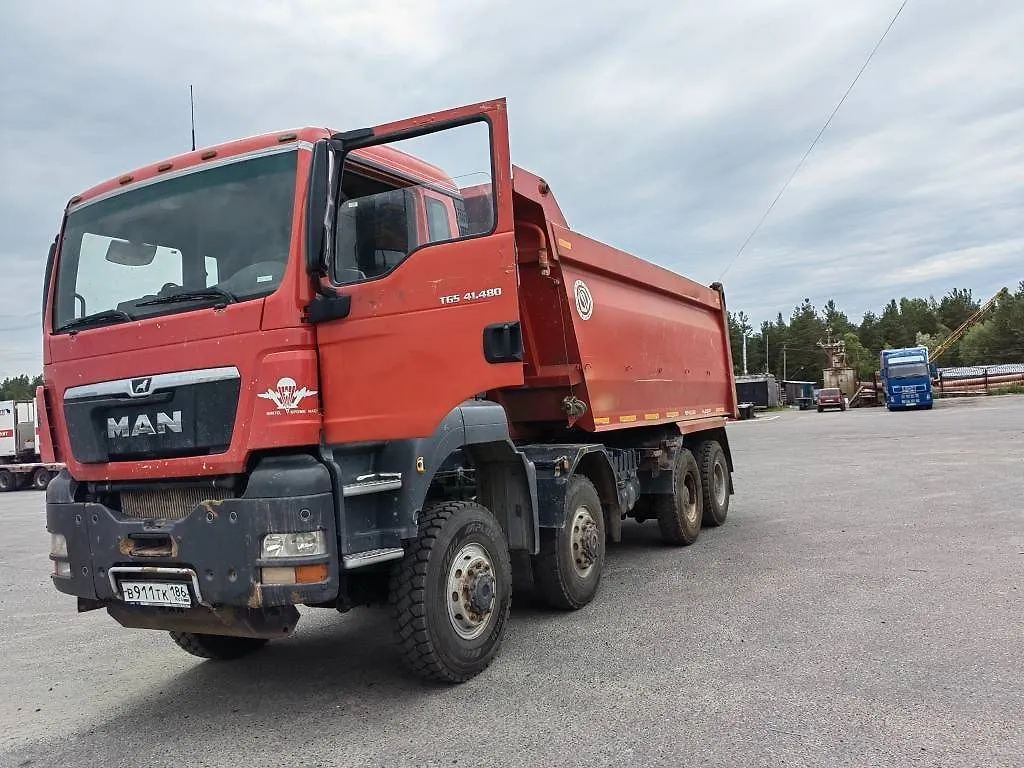 MAN TGS 8x8 Самосвал, фото 3