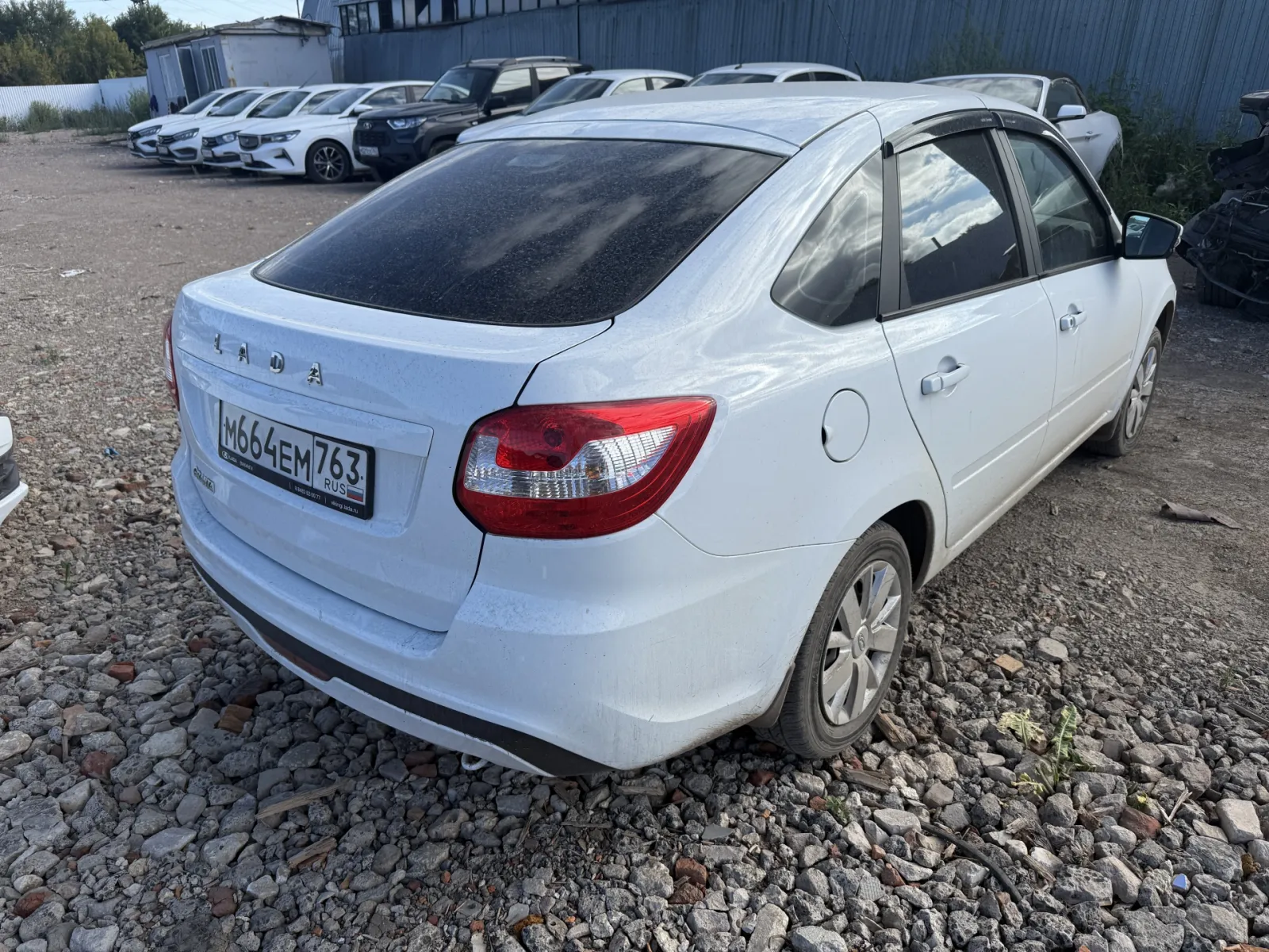 LADA Granta Лифтбек, фото 3