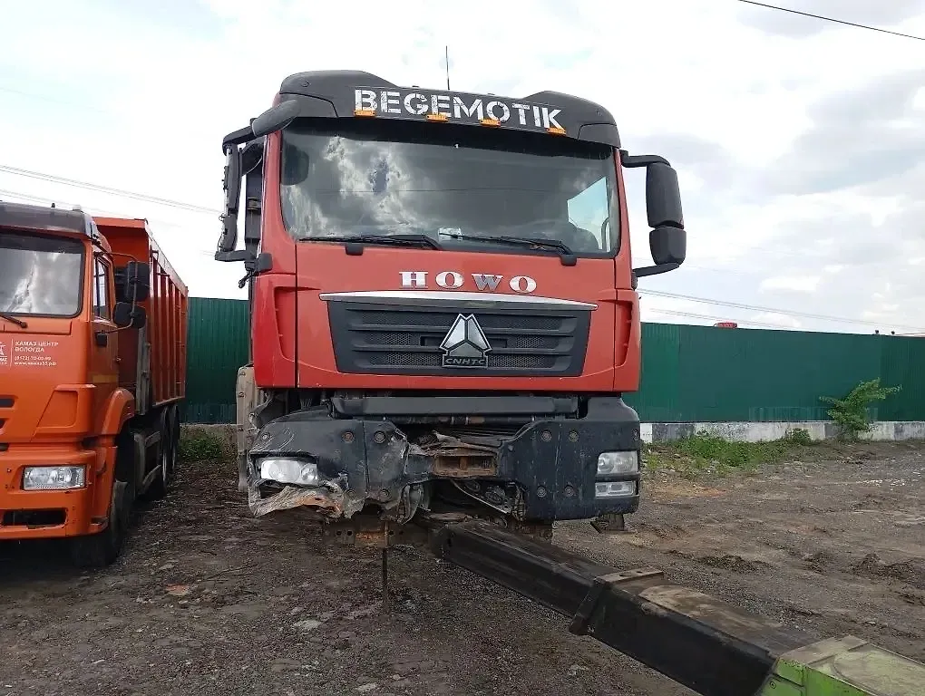 HOWO T5G 8x4 Самосвал, фото 2