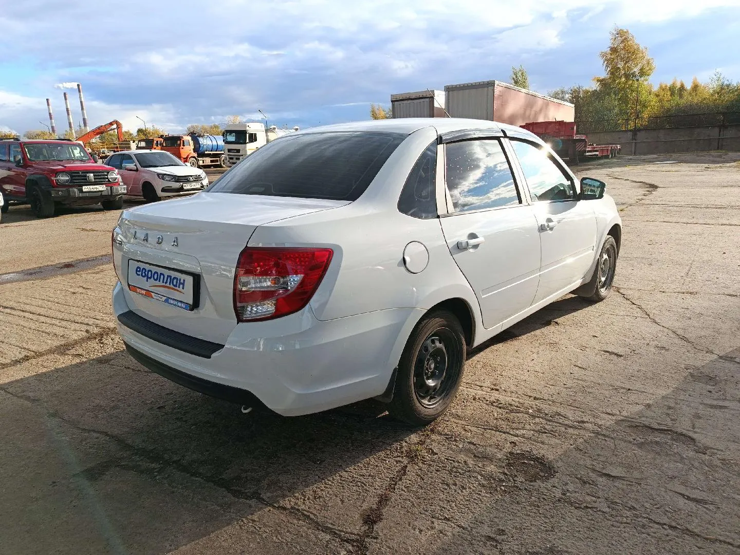 LADA Granta седан Классик 24 Кондиционер 1.6 90 л.с. МТ, фото 3