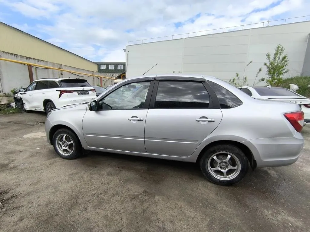 LADA GRANTA, фото 2