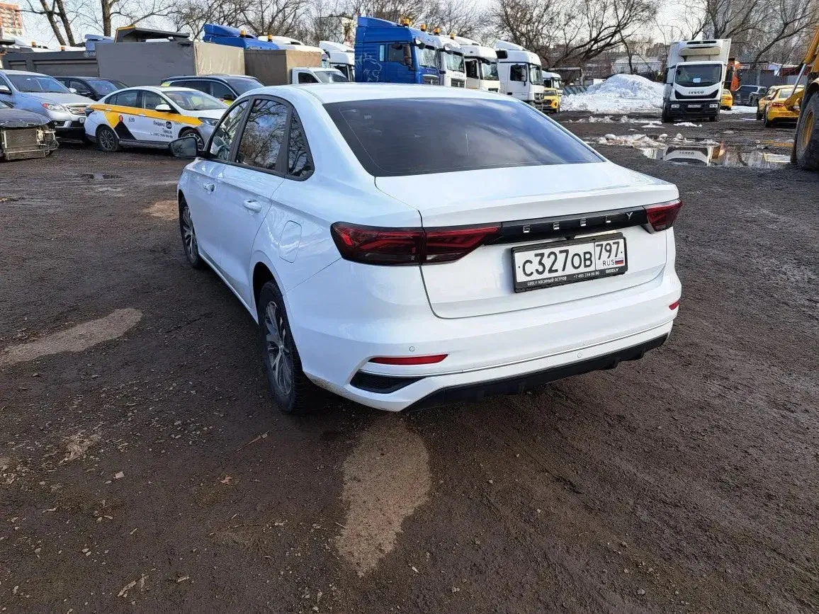 Geely Emgrand, фото 5