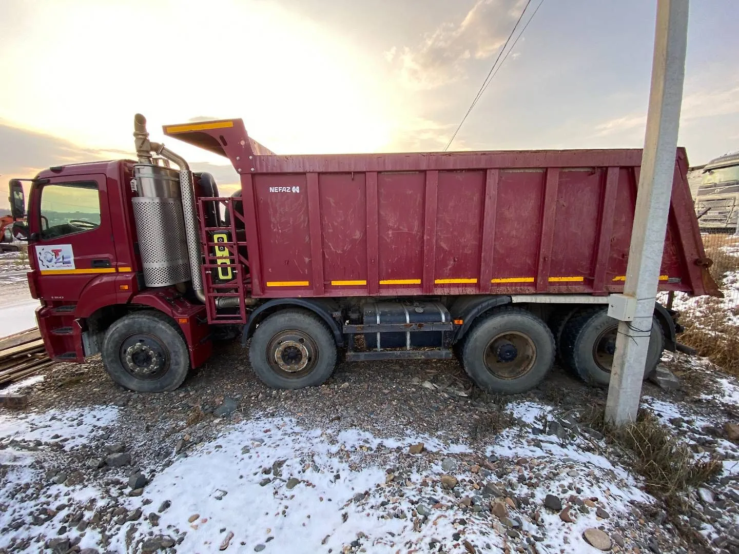 КАМАЗ 65801 8x4 Самосвал, фото 5