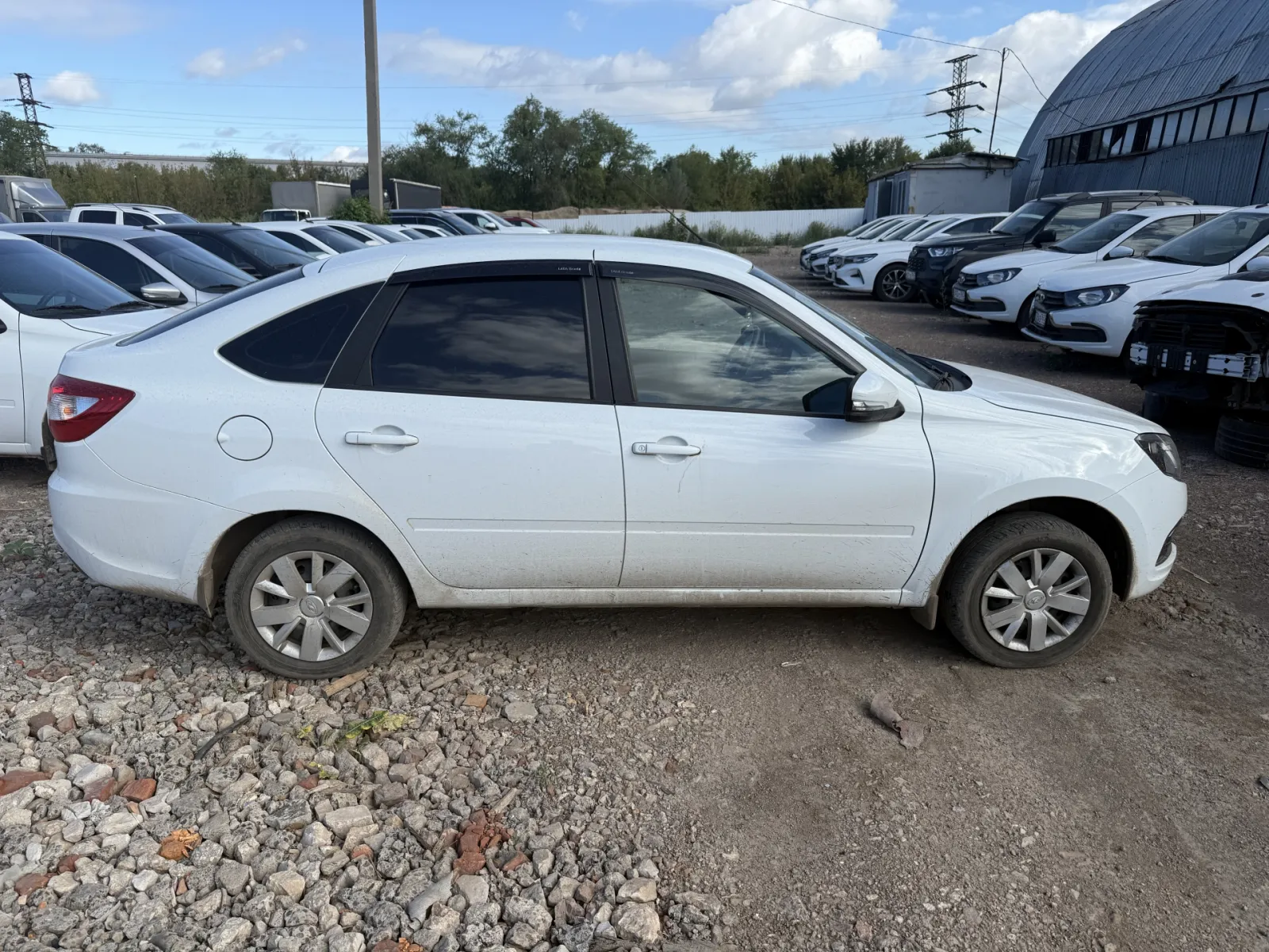 LADA Granta Лифтбек, фото 2