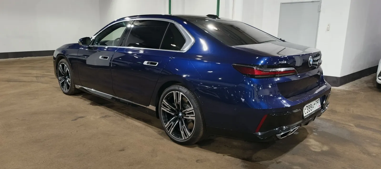 BMW 7 Series, фото 4