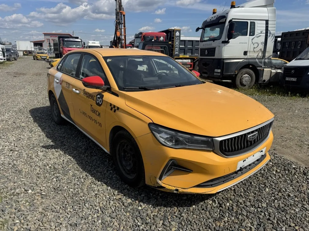 Geely Emgrand, фото 3