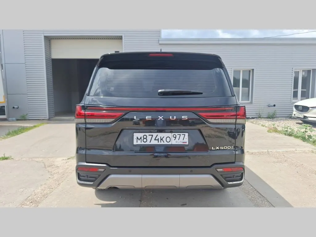 Lexus LX500d, фото 5