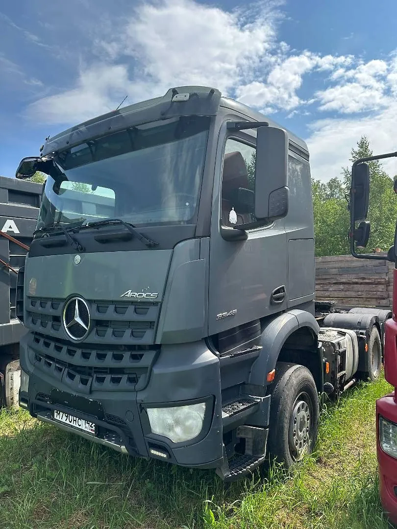 Mercedes-Benz AROCS 6x4 Седельный тягач, фото 3