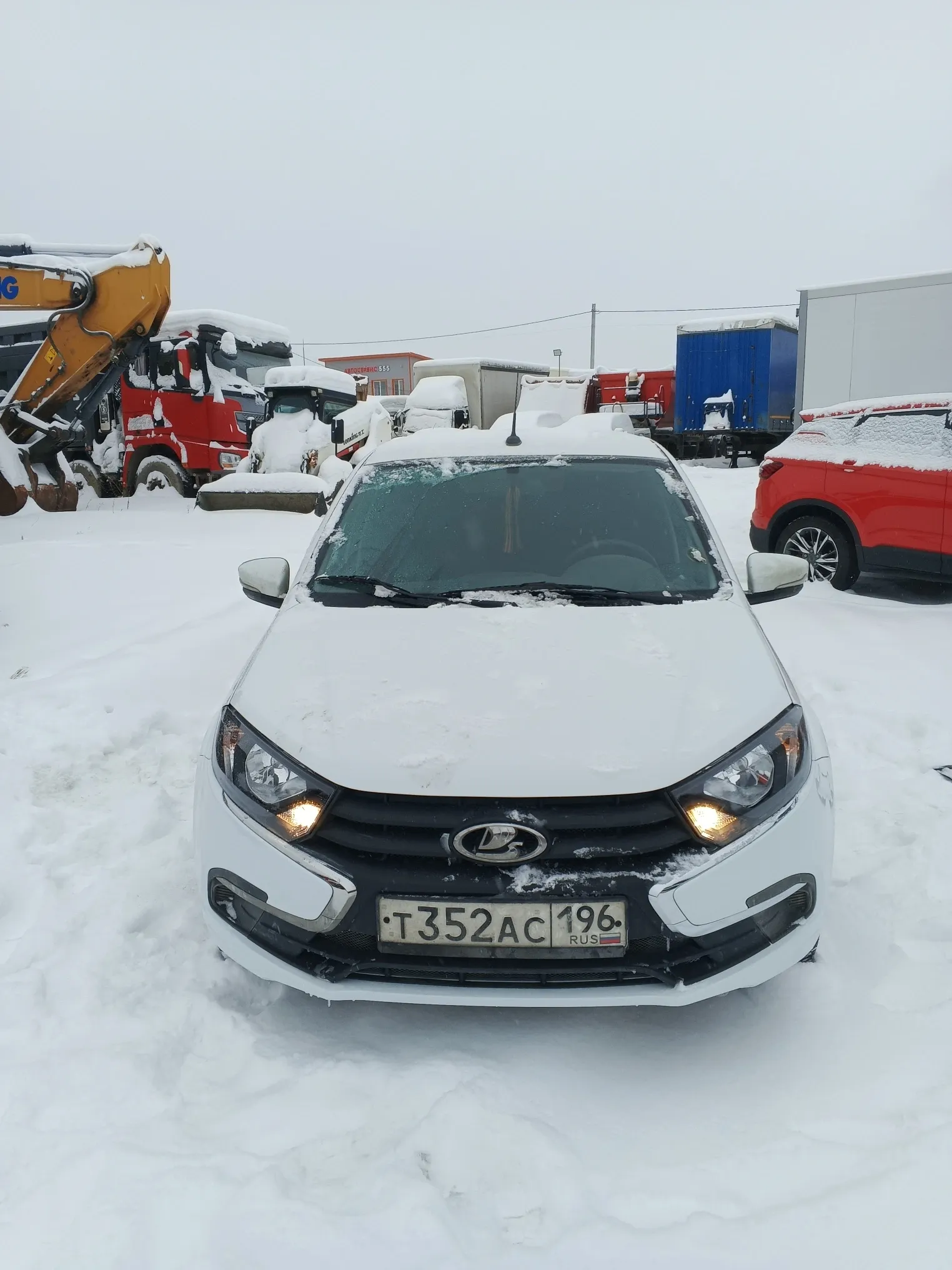 LADA Granta Лифтбек, фото 2