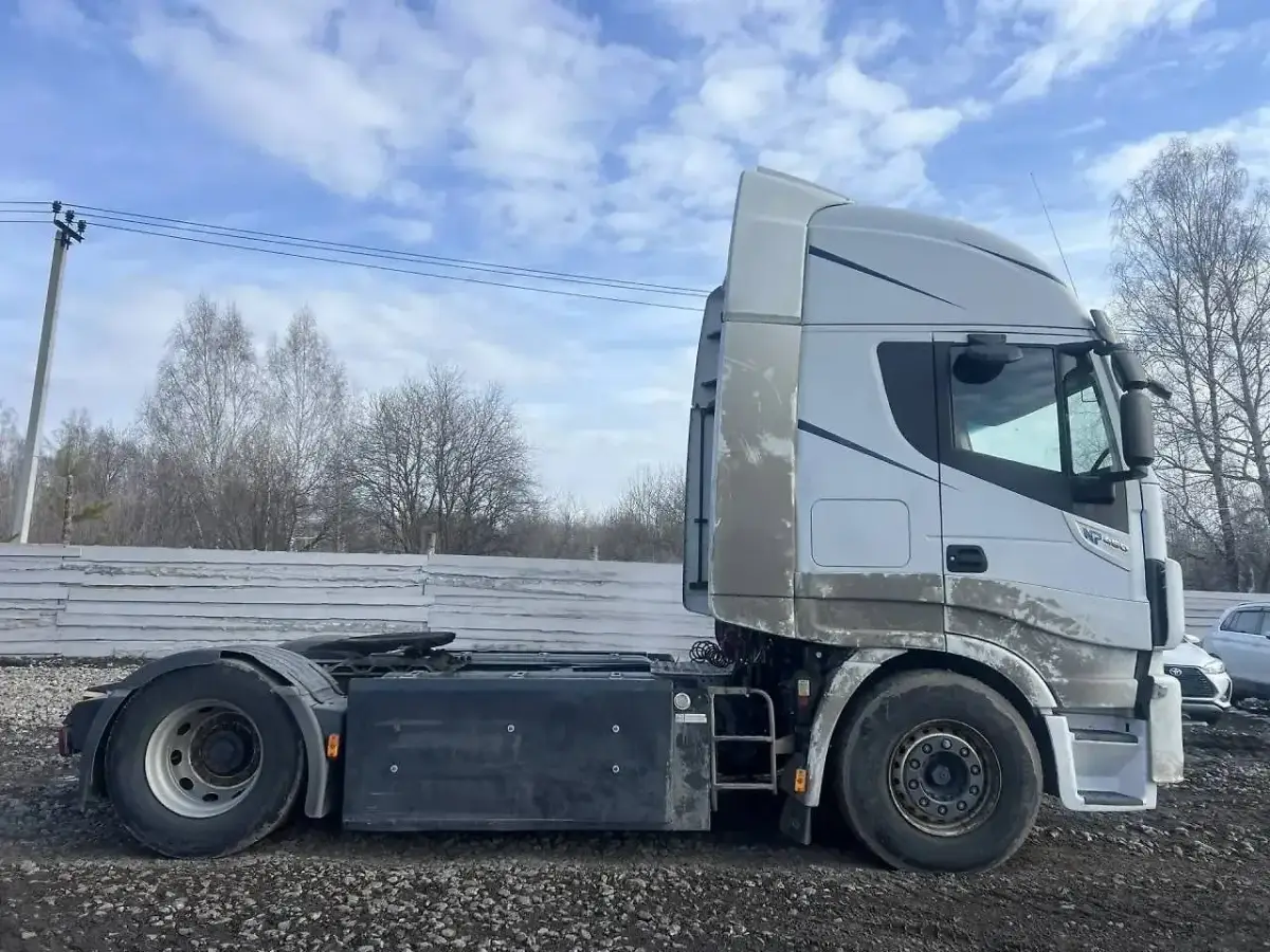 IVECO STRALIS 4x2 Седельный тягач, фото 4