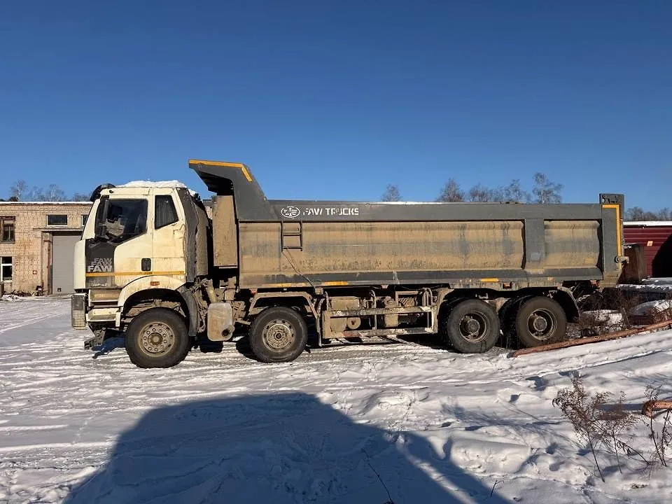 FAW J6 8x4 Самосвал, фото 4