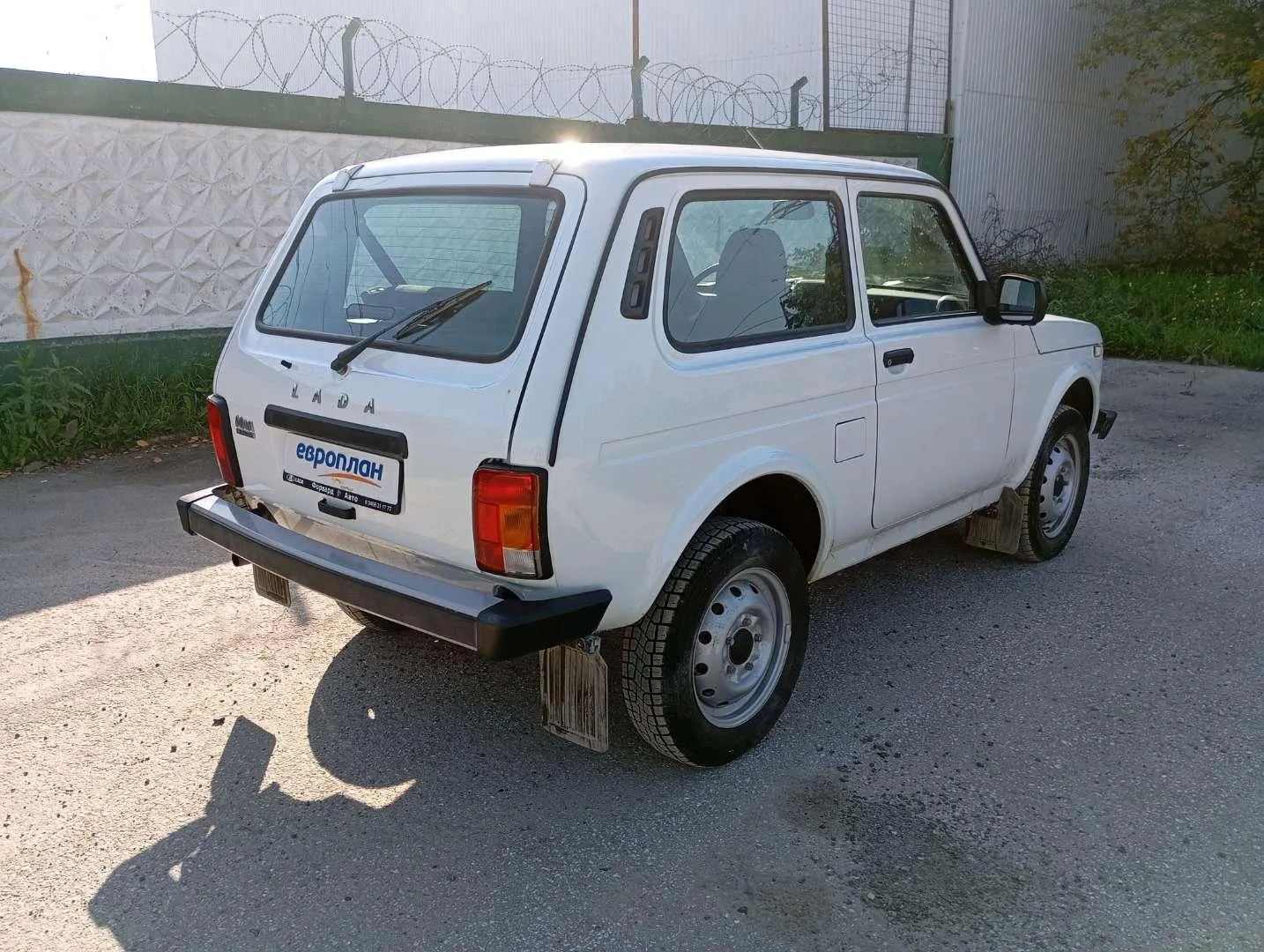 LADA Niva Legend 3 дв Классик 24 1.7 МТ, фото 3