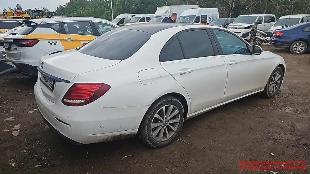 Mercedes-Benz E седан 200 Бизнес, фото 4