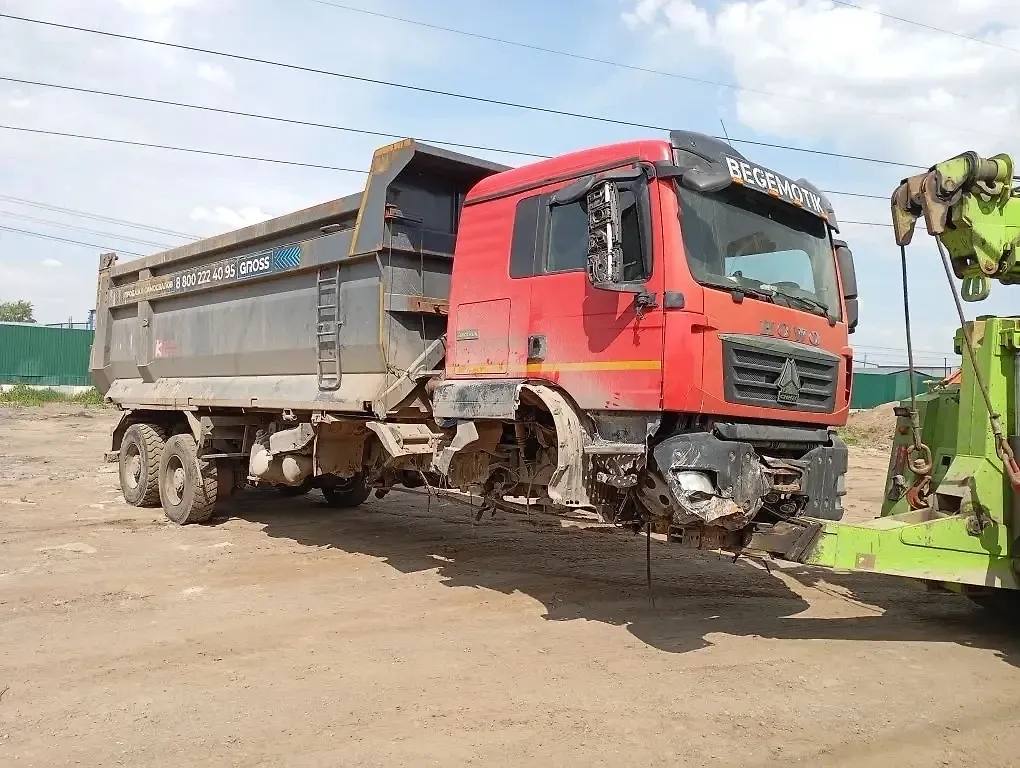 HOWO T5G 8x4 Самосвал, фото 4