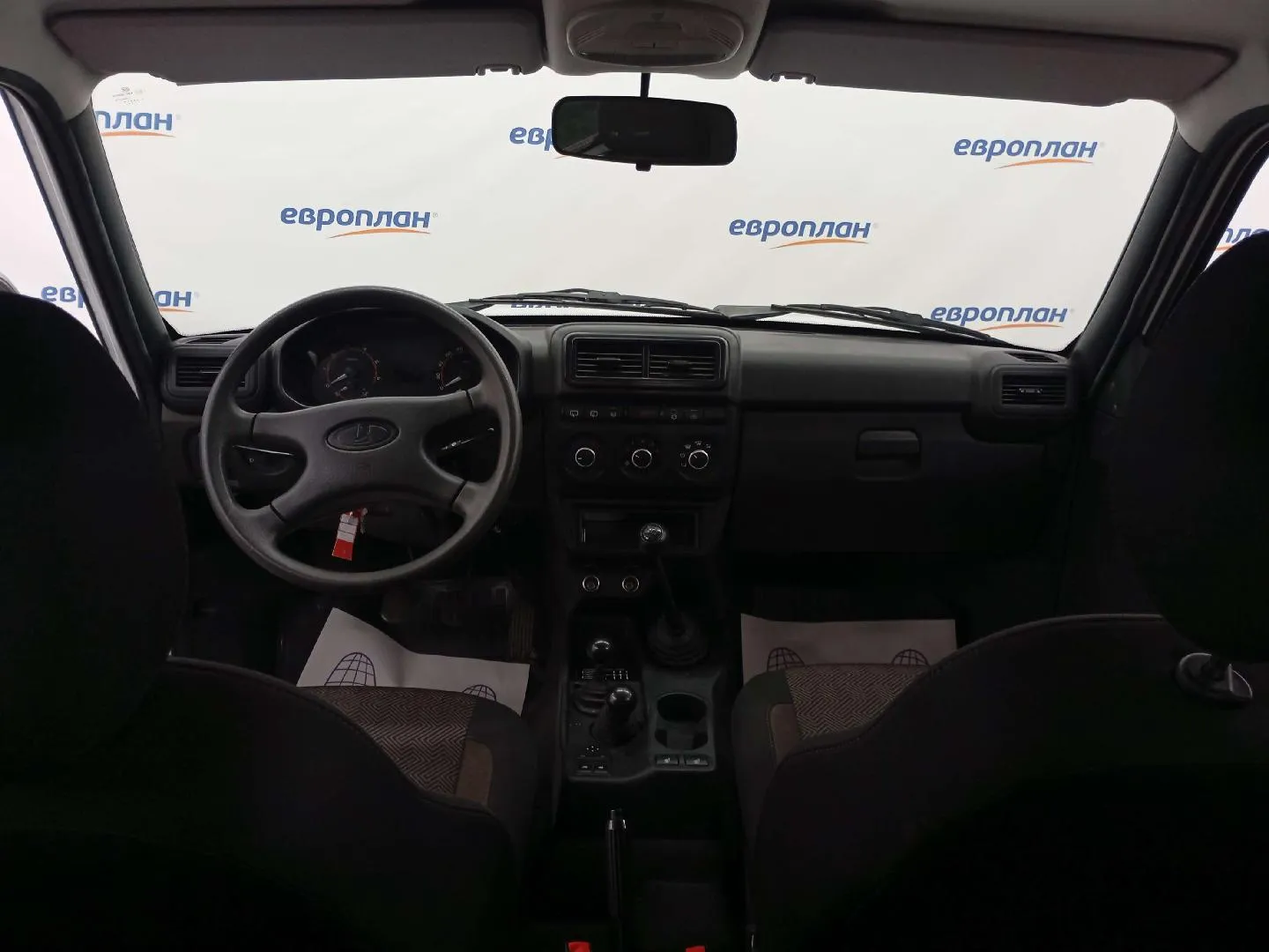 LADA Niva Legend 3 дв Урбан 24 1.7 МТ, фото 5