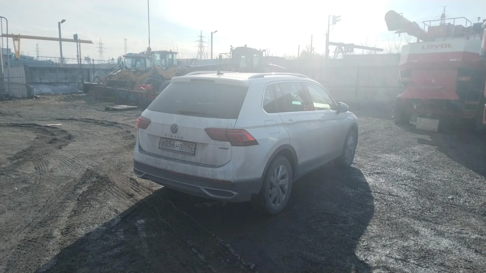 Volkswagen Tiguan Урбан Спорт 2.0Т 180 л.с. АТ полный привод, фото 4