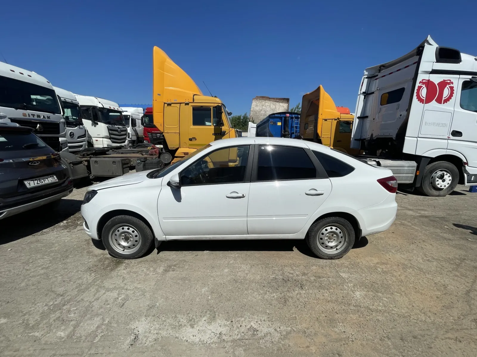 LADA Granta Лифтбек, фото 4